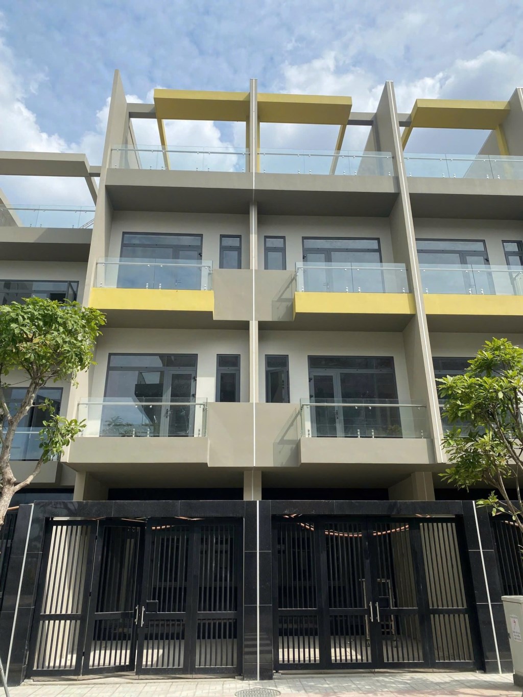 Nhà phố liền kề Thống Nhất, Dĩ An 80m² giá 8.5 tỷ - Mua giá gốc từ chủ đầu tư!