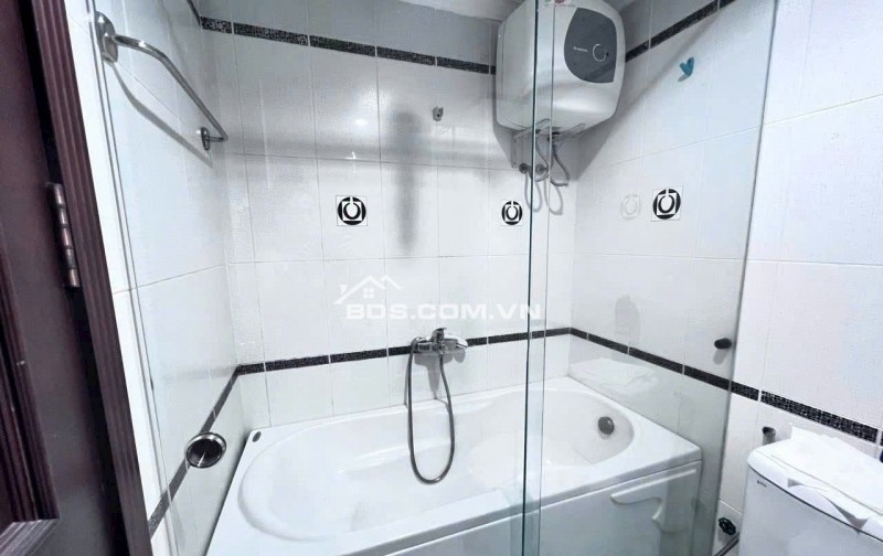 Căn hộ Phúc Yên Tân Bình 90m² giá 10 triệu - Nội thất Châu Âu sang trọng!