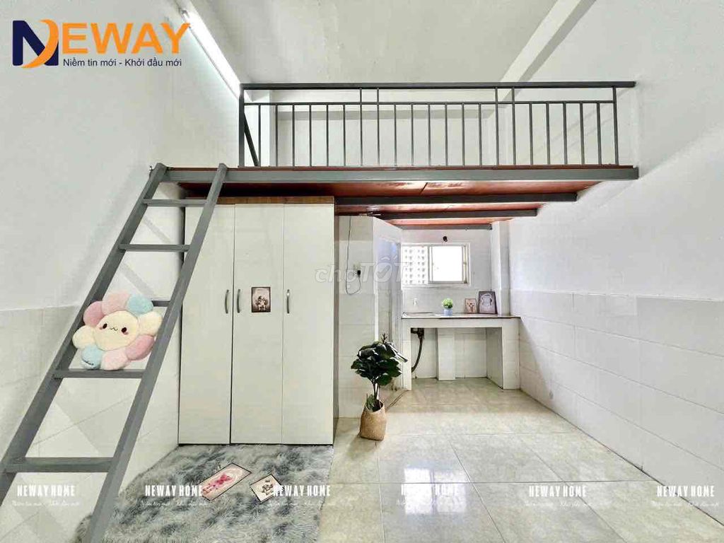 Phòng Gác Cao 28m² Giá 2.8 triệu - Gần Aeon Tân Phú, Thuận Tiện Di Chuyển!