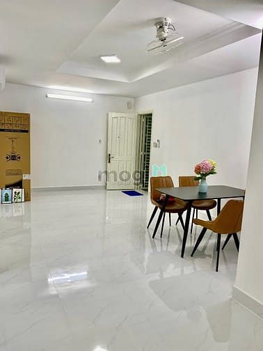 Căn hộ Thế Kỷ 21 Bình Thạnh 75m² giá 1.4 tỷ - Sổ hồng đầy đủ, tiện ích xung quanh