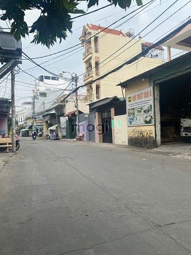 Bán nhà mặt tiền Đông Hưng Thuận chợ Cây Sộp - 5,5m x 30m - Giá 9,9 tỷ hấp dẫn!