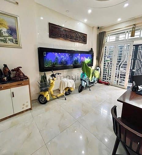Nhà HXH đường Nguyễn Sỹ Sách, Tân Bình 110m² giá 5.7 tỷ - Sổ hồng chính chủ!