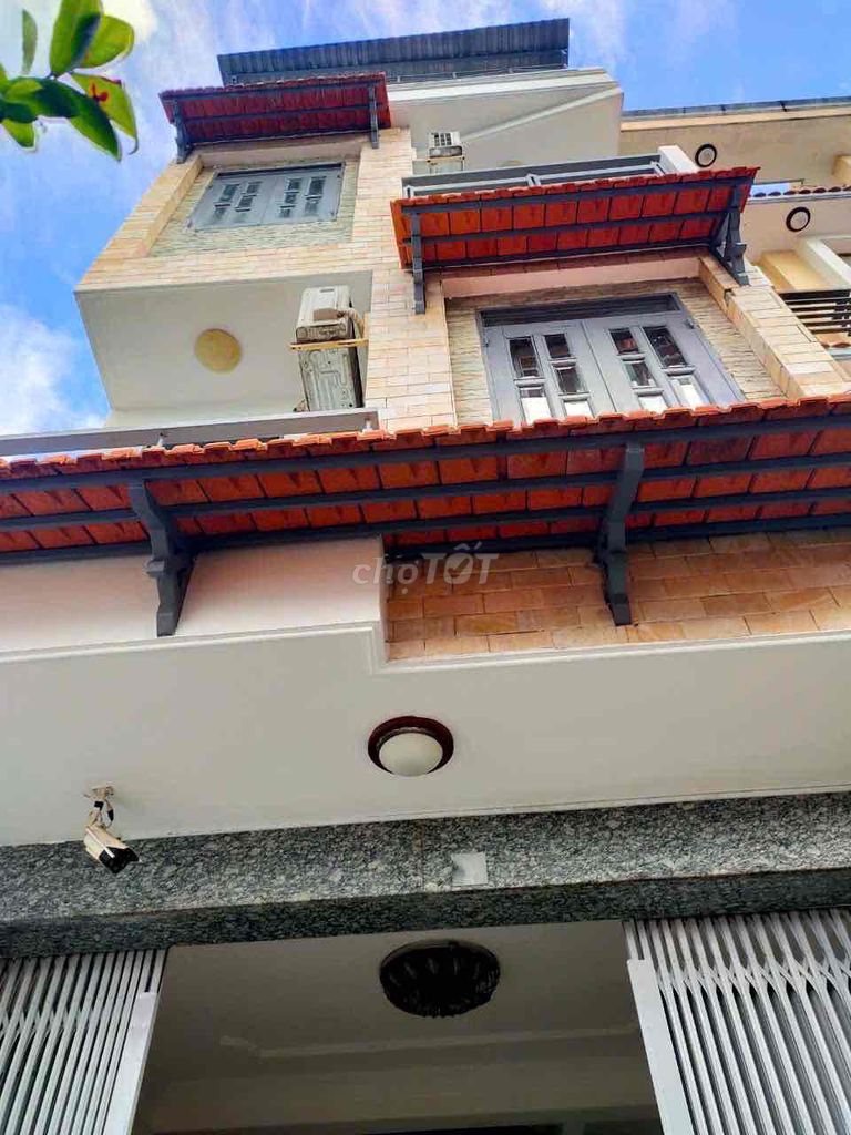 Nhà 4 tầng Âu Dương Lân P3, Q8 - Diện tích 48m² giá 5.85 tỷ - Sổ hồng riêng, hoàn công đầy đủ!