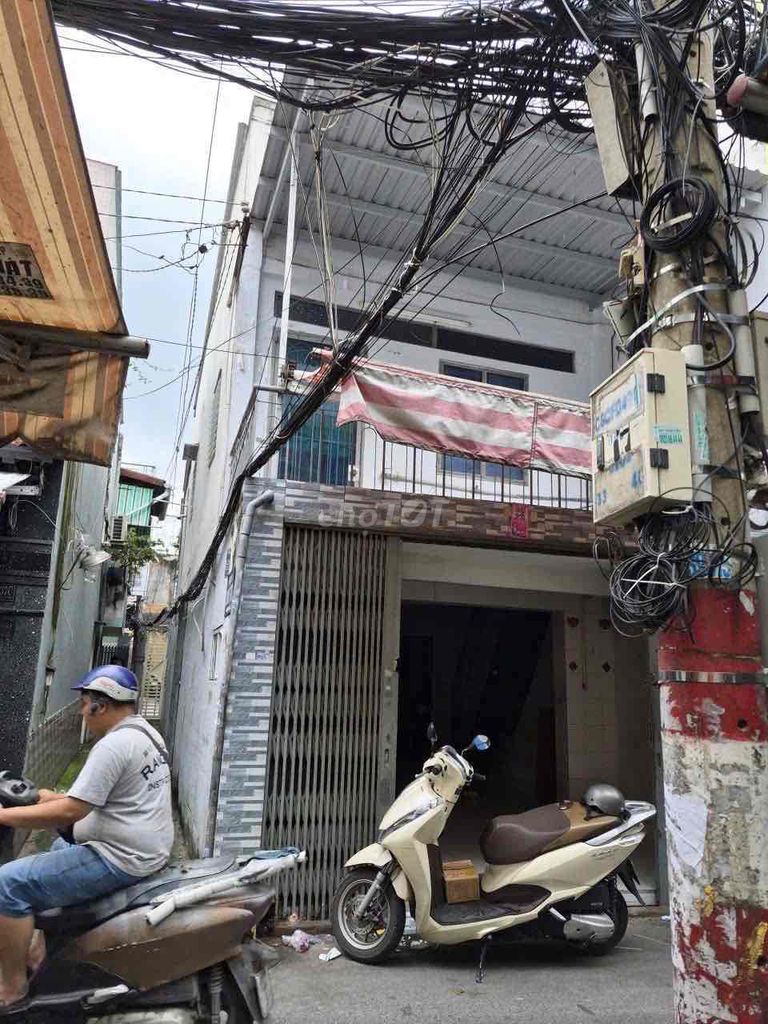 Nhà Mặt Tiền Hẻm Bùi Minh Trực, Quận 8 - 42m², Sổ Hồng Riêng, Thương Lượng