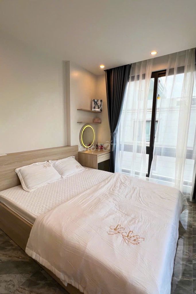 Căn hộ 1 ngủ 1 khách phố Trung Kính 50m² giá 10 triệu - Mới 100% full đồ đẹp xuất sắc!