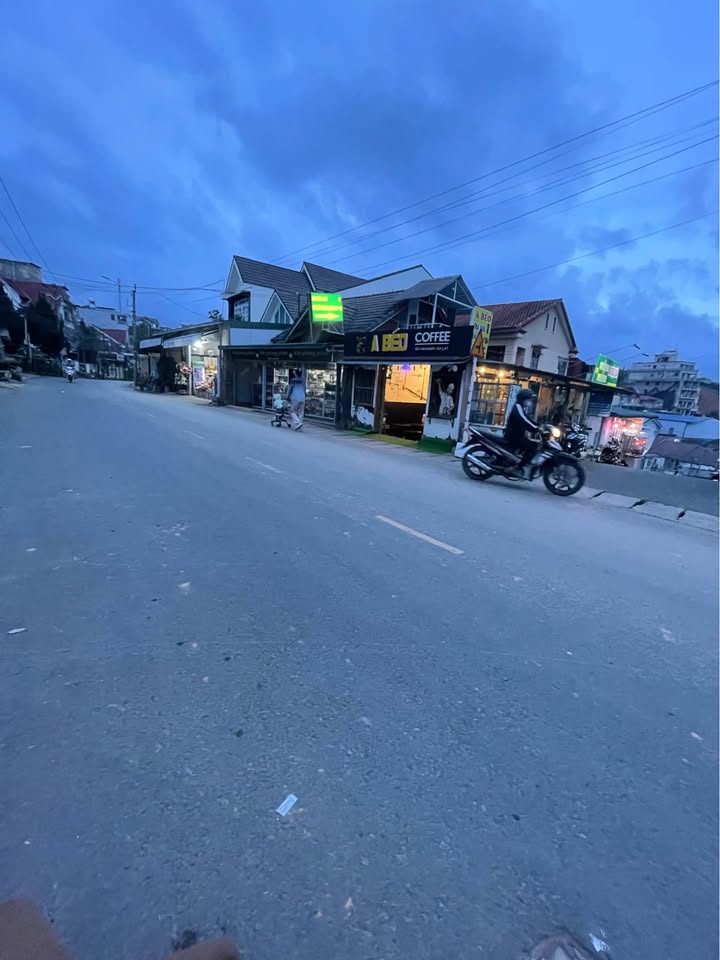 Đất xây dựng 200m² tại Lâm Viên, Đà Lạt - Vị trí đẹp, giá 9 tỷ!