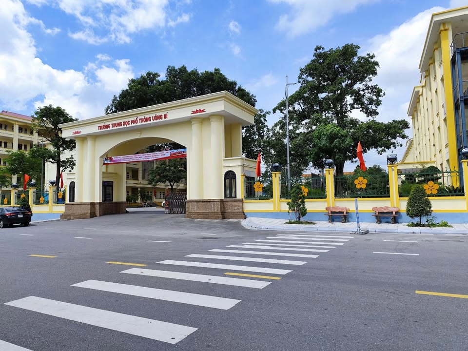 Đất mặt tiền Quang Trung, Uông Bí 127m² giá 2 tỷ - Kinh doanh thuận lợi!