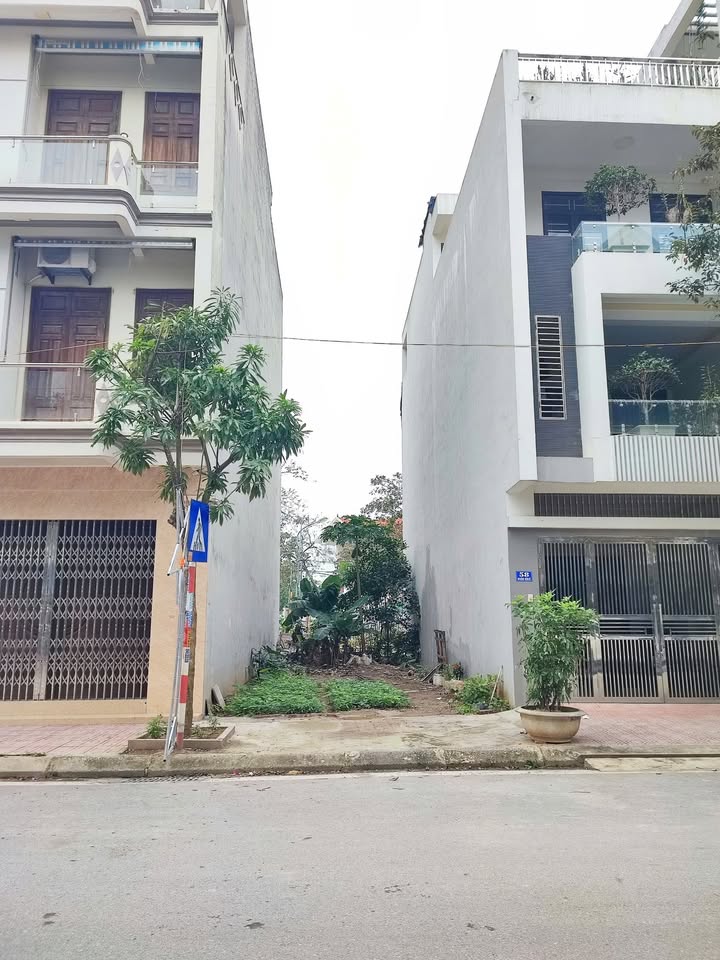 Đất nền Xuân Đỉnh 100m² giá 2.85 tỷ - Cơ hội đầu tư hấp dẫn!