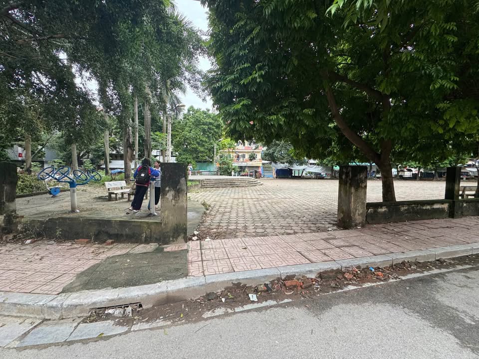 Đất Vạn Phúc 50m² giá 11.2 tỷ - Ô tô vào tận nhà!