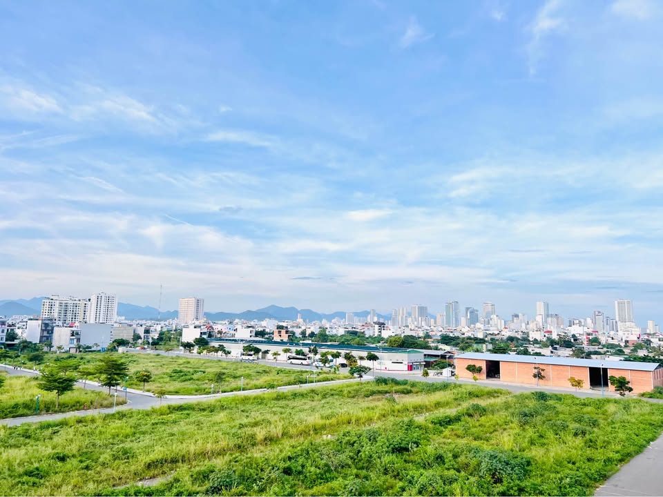 Nhà phố VCN Phước Long 2, Nha Trang 100m² giá 15.5 tỷ - Thiết kế hiện đại, vị trí đắc địa!