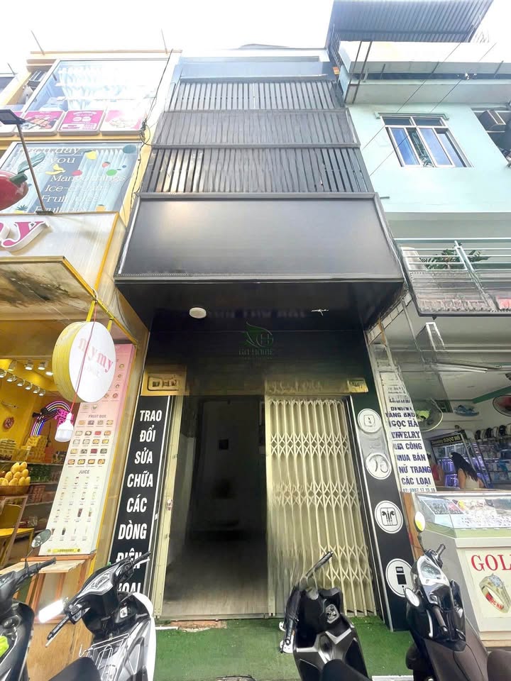 Cho thuê mặt bằng 2 tầng Phước Tiến, Nha Trang 42m² - Khu phố Tây sầm uất!