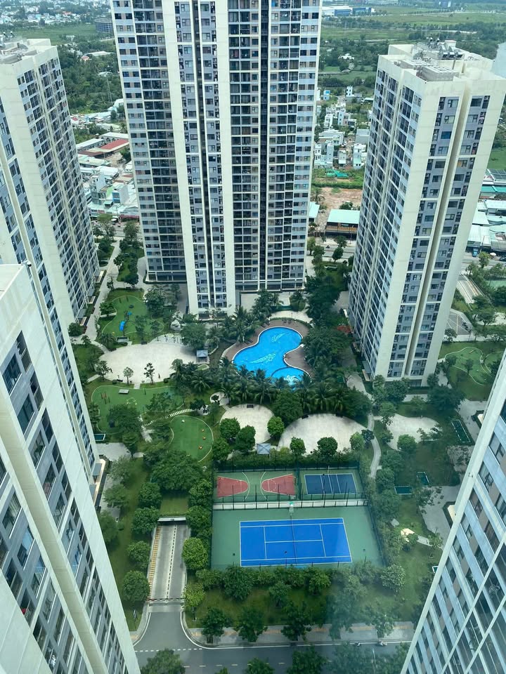 Căn hộ Vinhomes Grand Park Quận 9, 69m² giá 3.32 tỷ - Sổ đỏ chính chủ!