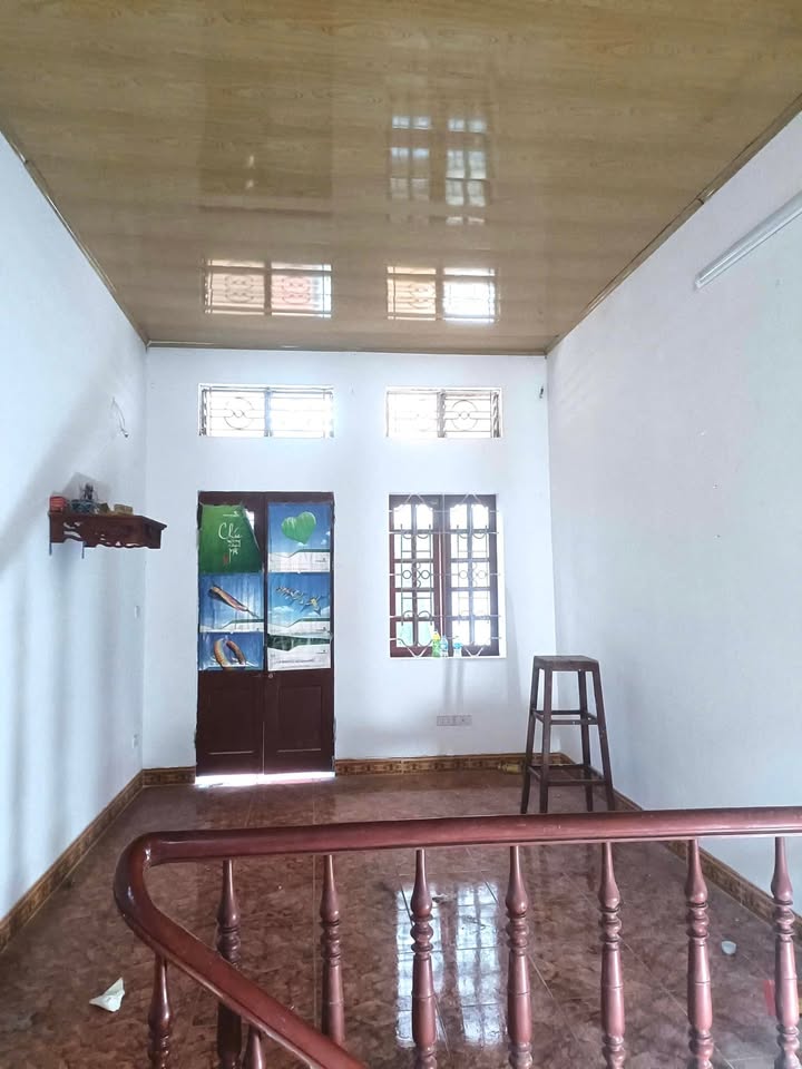 Nhà 2 tầng căn góc ngõ Lê Lợi, Bắc Giang 30m² giá 3 tỷ - Tiện ích đa dạng!