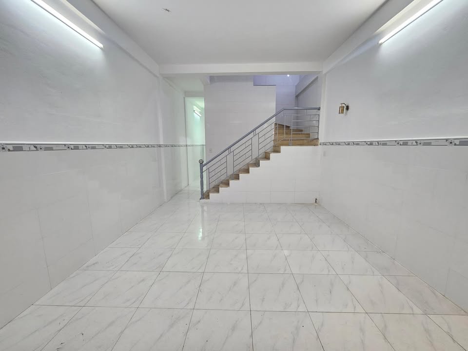 Nhà phố 2 tầng đường 57, P. Hưng Phú, Cần Thơ 80m² giá chỉ 2.7 tỷ - An ninh tốt, tiện ích đầy đủ!