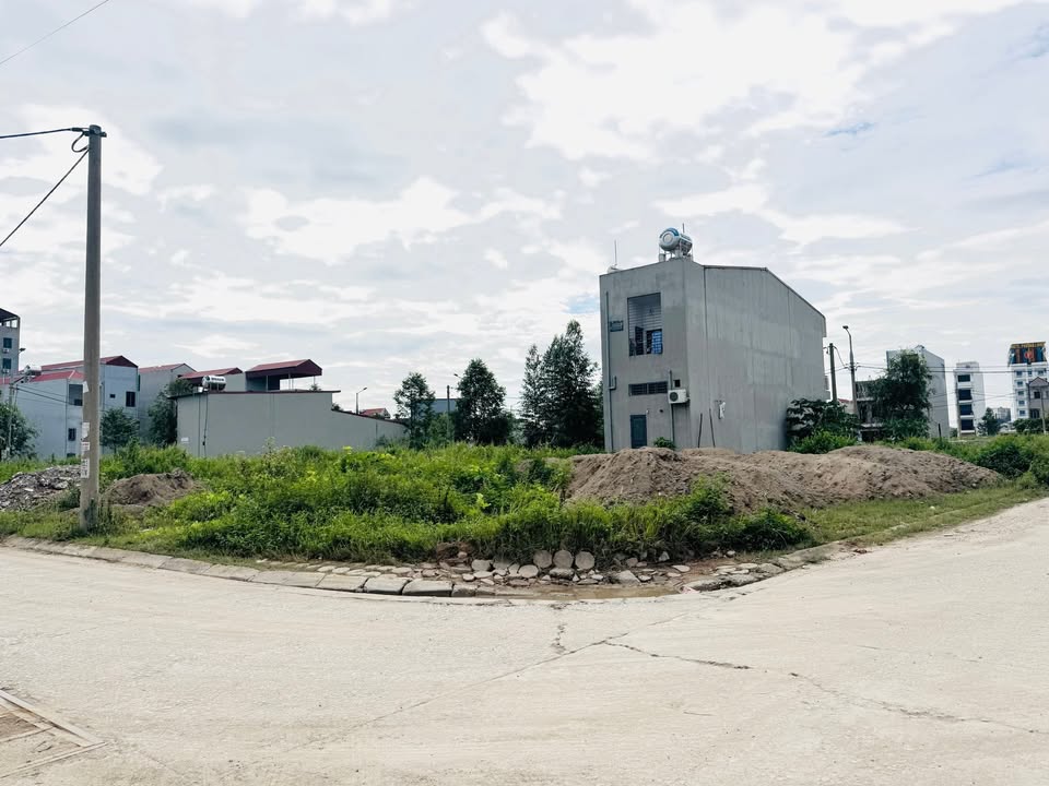 Đất nền Quang Châu, Việt Yên 85m² - Bán lô góc VIP, thích hợp kinh doanh!