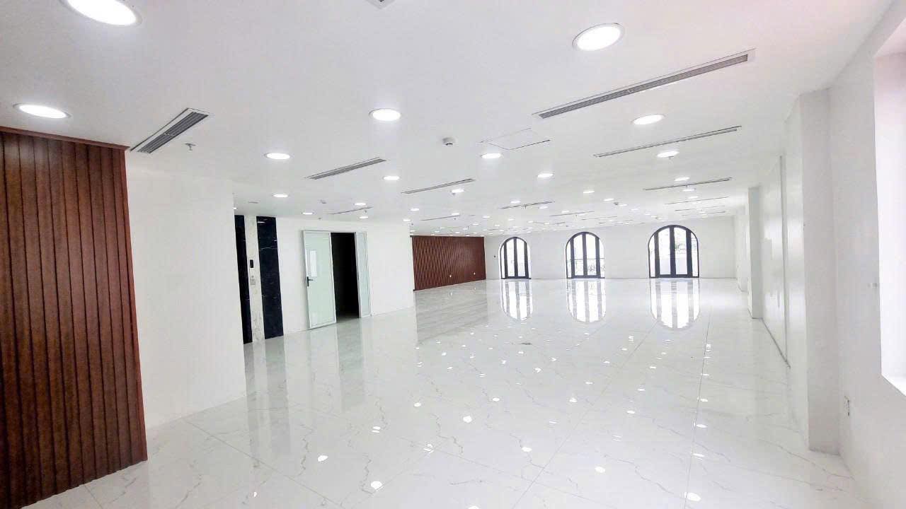Mặt bằng kinh doanh cho thuê tại Hoà Mã, Hai Bà Trưng - Diện tích 230m², giá thỏa thuận!