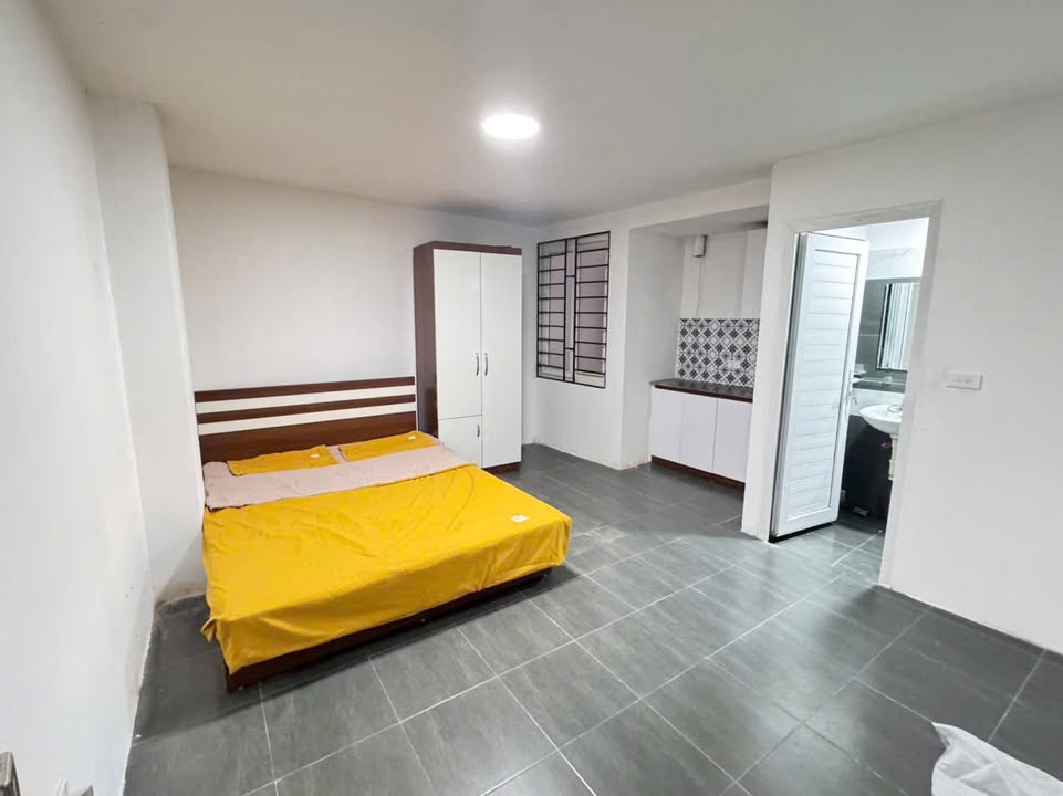 Phòng trọ Ngõ 9 Võ Chí Công, Cầu Giấy 3.8 triệu - Tiện nghi đầy đủ, an ninh tuyệt đối!