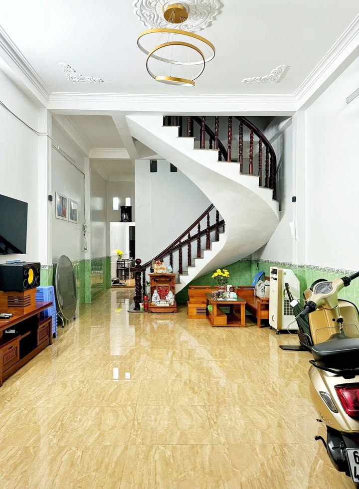 Nhà 1 trệt 1 lầu phường Lý Văn Lâm Cà Mau 87m² giá 1.15 tỷ - Đầu tư sinh lời!