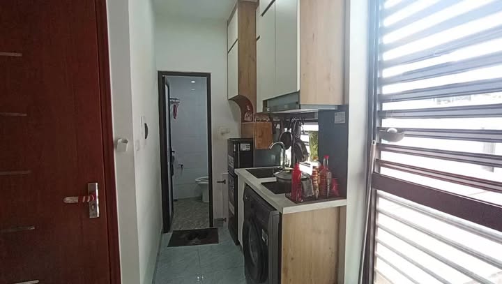 Phòng cho thuê tại Đống Đa 25m² giá thỏa thuận - Không gian yên tĩnh, đầy đủ tiện nghi!