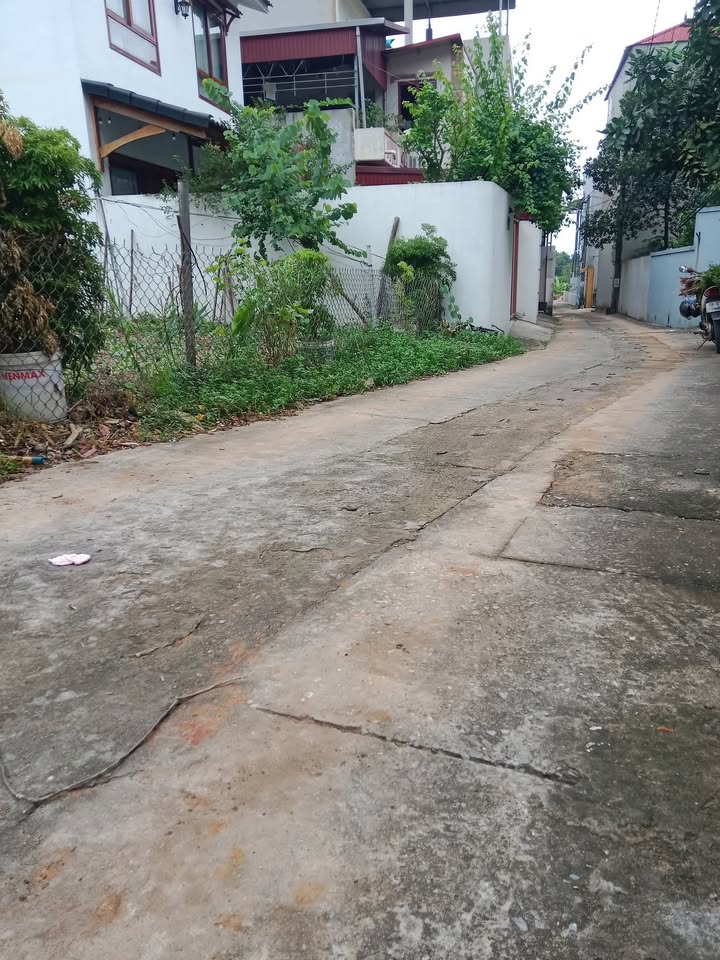 Đất thổ cư Nam Sơn, Bắc Ninh 50m² giá 1 tỷ - Đường ô tô vào tận nơi!