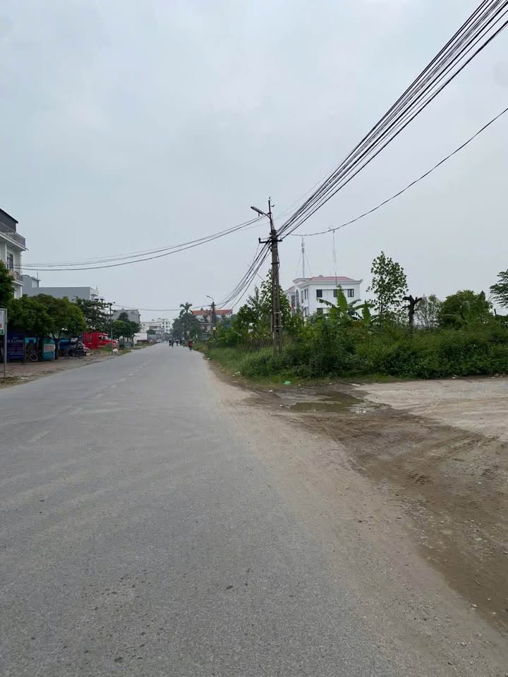 Đất nền Tân Việt - Thanh Hà 200m² giá chỉ 1.85 tỷ - Sổ đỏ chính chủ, cơ hội đầu tư tuyệt vời!