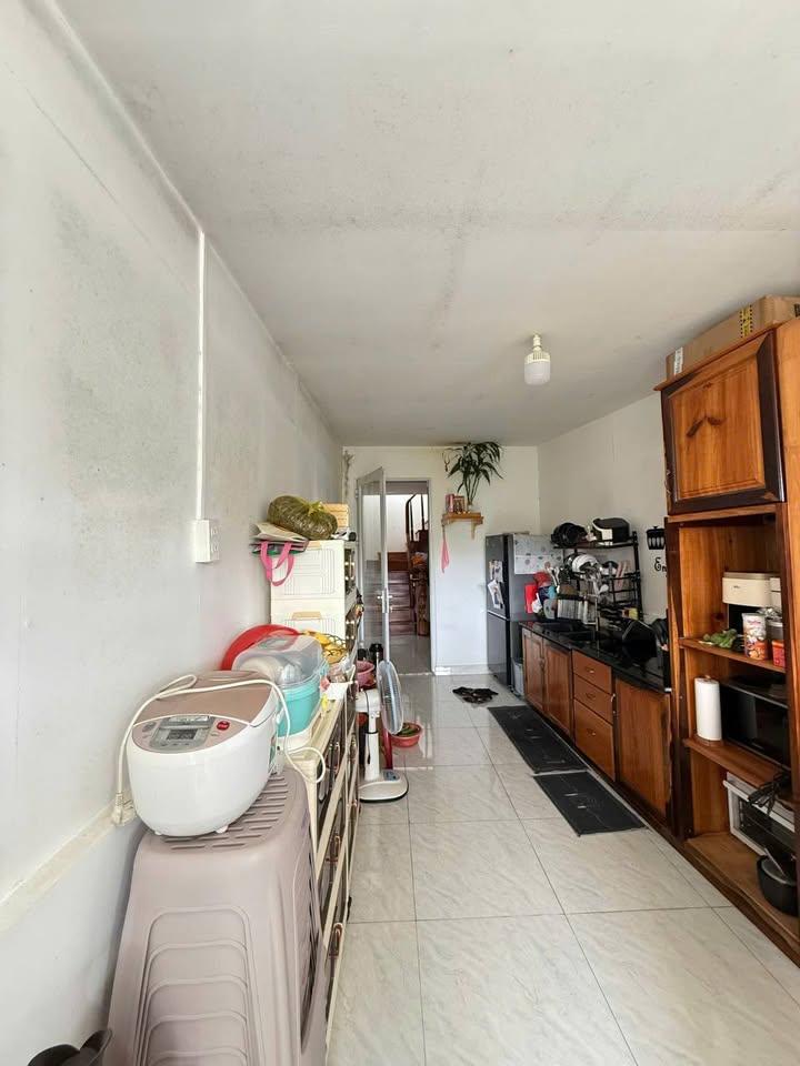 Nhà hẻm xe máy đường Lê Văn Tám, Đà Lạt 75m² giá 1.79 tỷ - View rừng thông tuyệt đẹp!