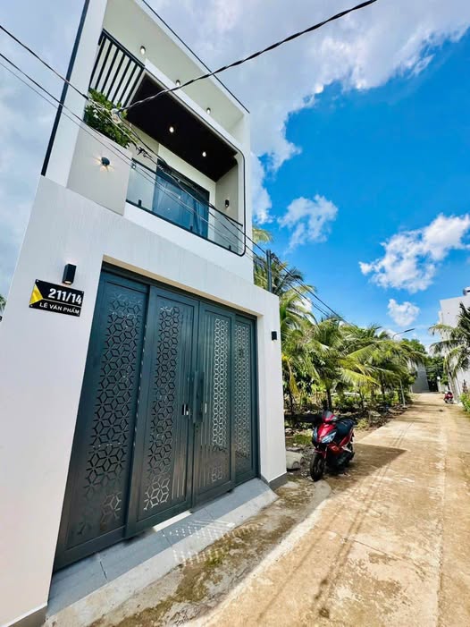 Nhà phố Bến Tre 64m² giá 2.68 tỷ - Vị trí siêu đẹp, gần Big C Go!