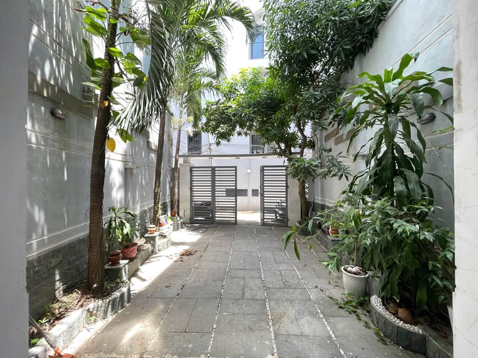 Nhà cho thuê kiệt Như Nguyệt, Hải Châu 127m² giá 15 triệu - Tiện nghi đầy đủ, gần sông Hàn!