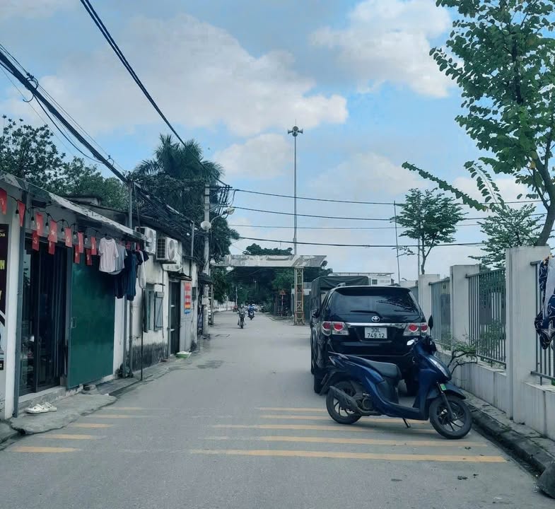 Đất nền Cổ Bi Gia Lâm 37m² giá thỏa thuận - Sổ đỏ chính chủ sang tên ngay!