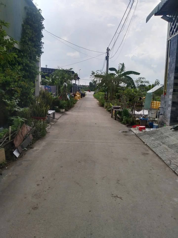 Đất nền xã Phước An 100m² giá 1.6 tỷ - Sổ đỏ chính chủ, thương lượng nhẹ!