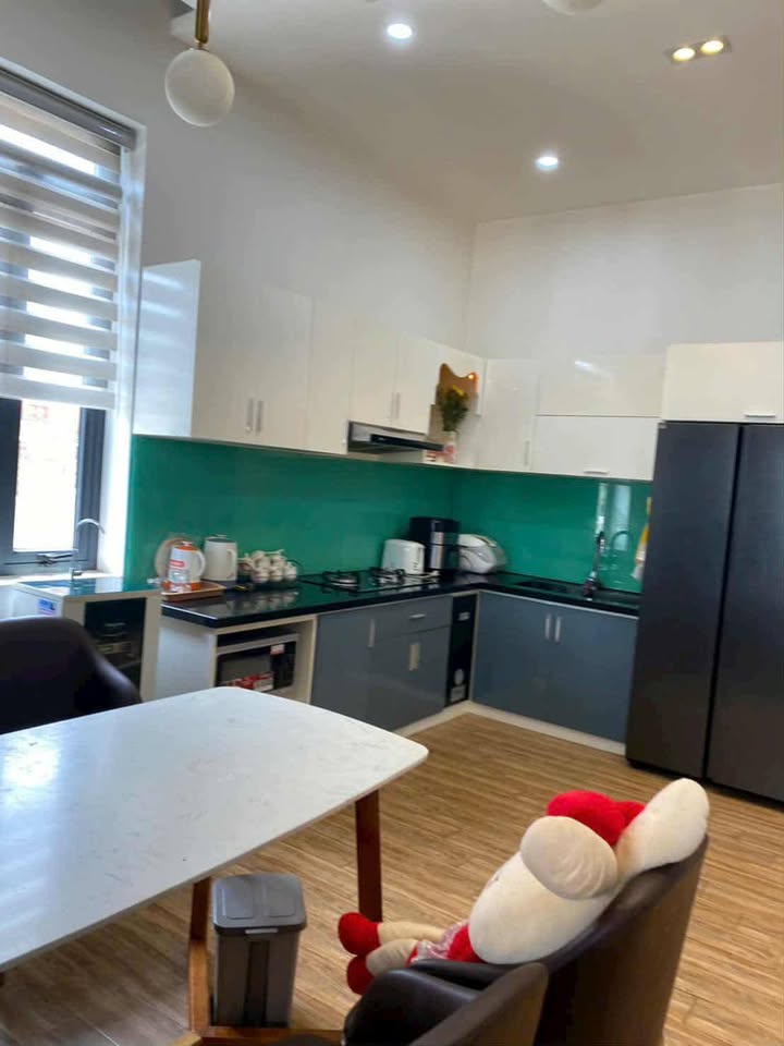 Nhà góc 2 mặt tiền đường Bồng Lai, 300m² giá 3.55 tỷ - An cư lý tưởng!