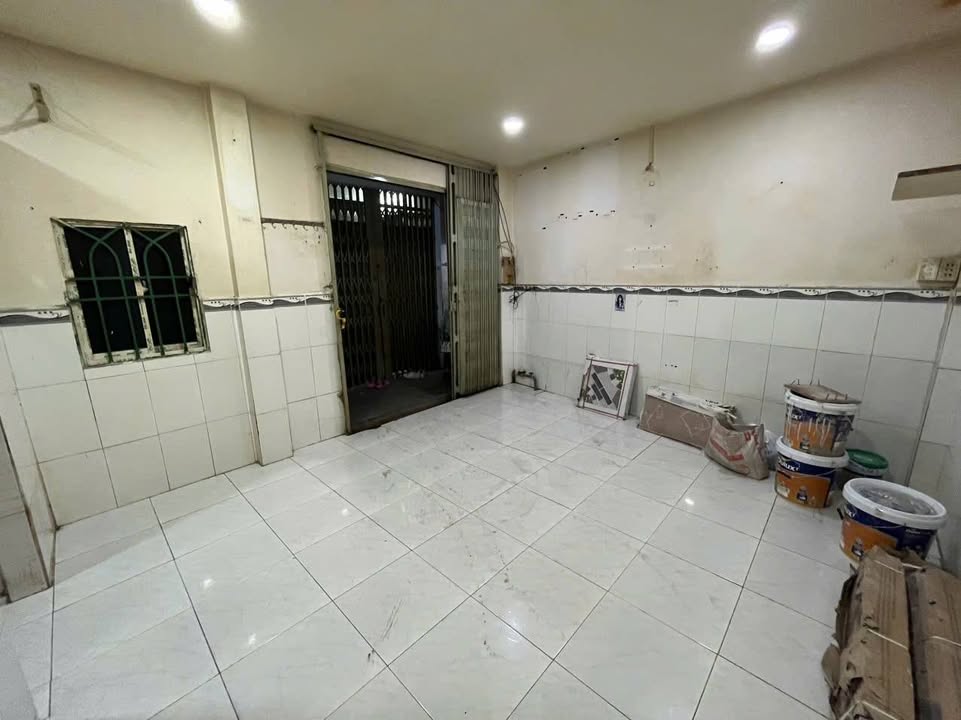 Nhà bán quận 6 Tân Hòa Đông 24m² giá 1.82 tỷ - Sẵn sàng vào ở ngay!