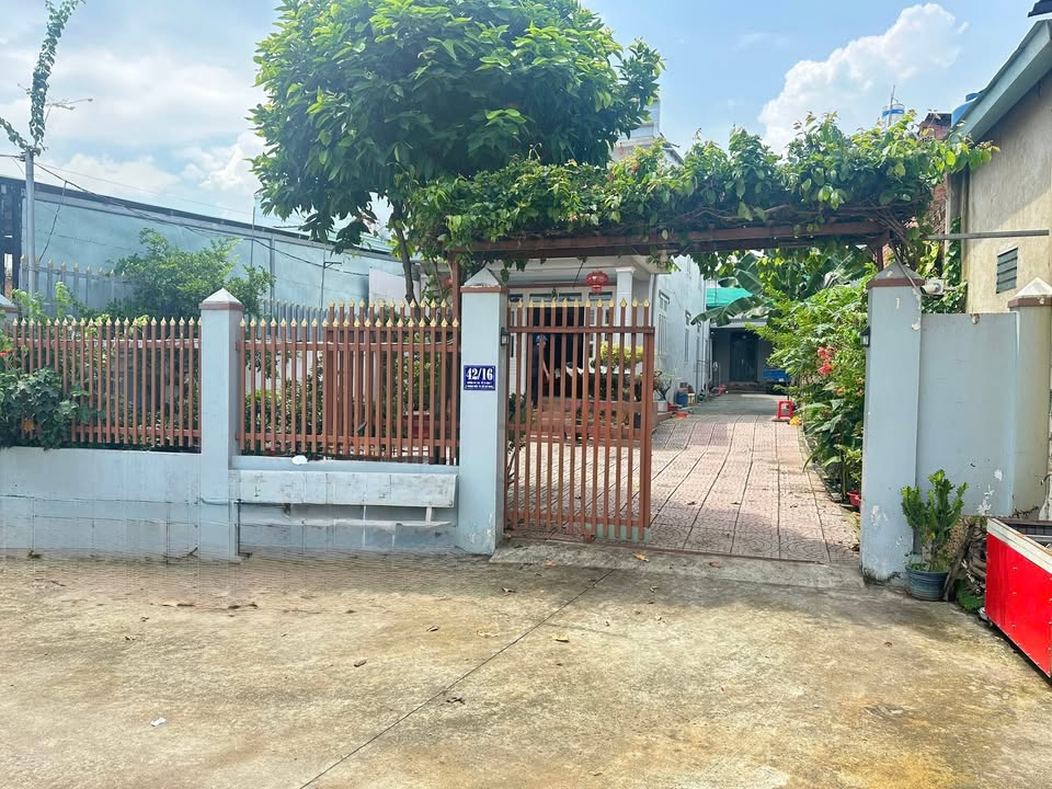 Nhà ở Tương Bình Hiệp, Thủ Dầu Một 174m² giá 4 tỷ - Sổ hồng chính chủ!
