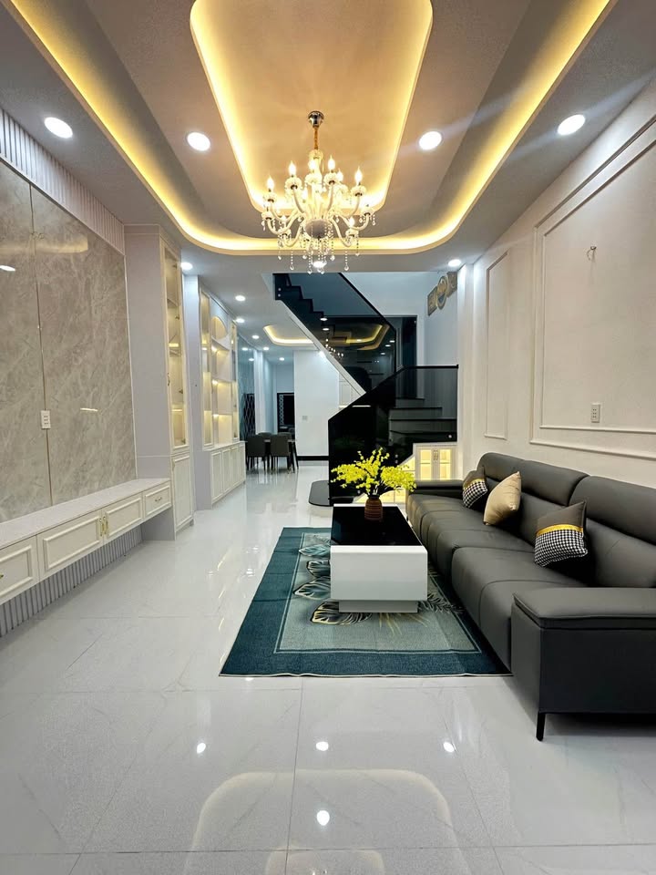 Nhà Phường Trung An 80m² giá 1.8 tỷ - Đầy đủ nội thất, ô tô vào tận nhà!