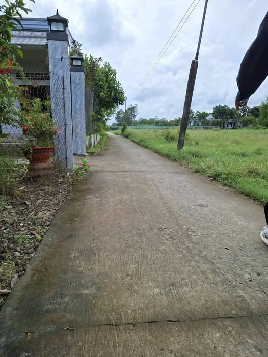 Đất nền Gò Công Đông 135m² giá 350 triệu - Đường bê tông ô tô vào tận nơi!
