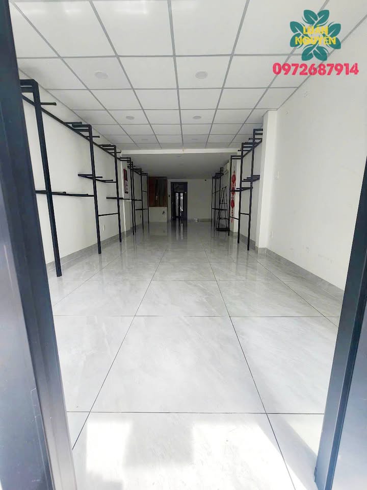 Nhà mặt tiền Thích Quảng Đức, Phú Nhuận 72m² - Full nội thất, sẵn sàng hoạt động!