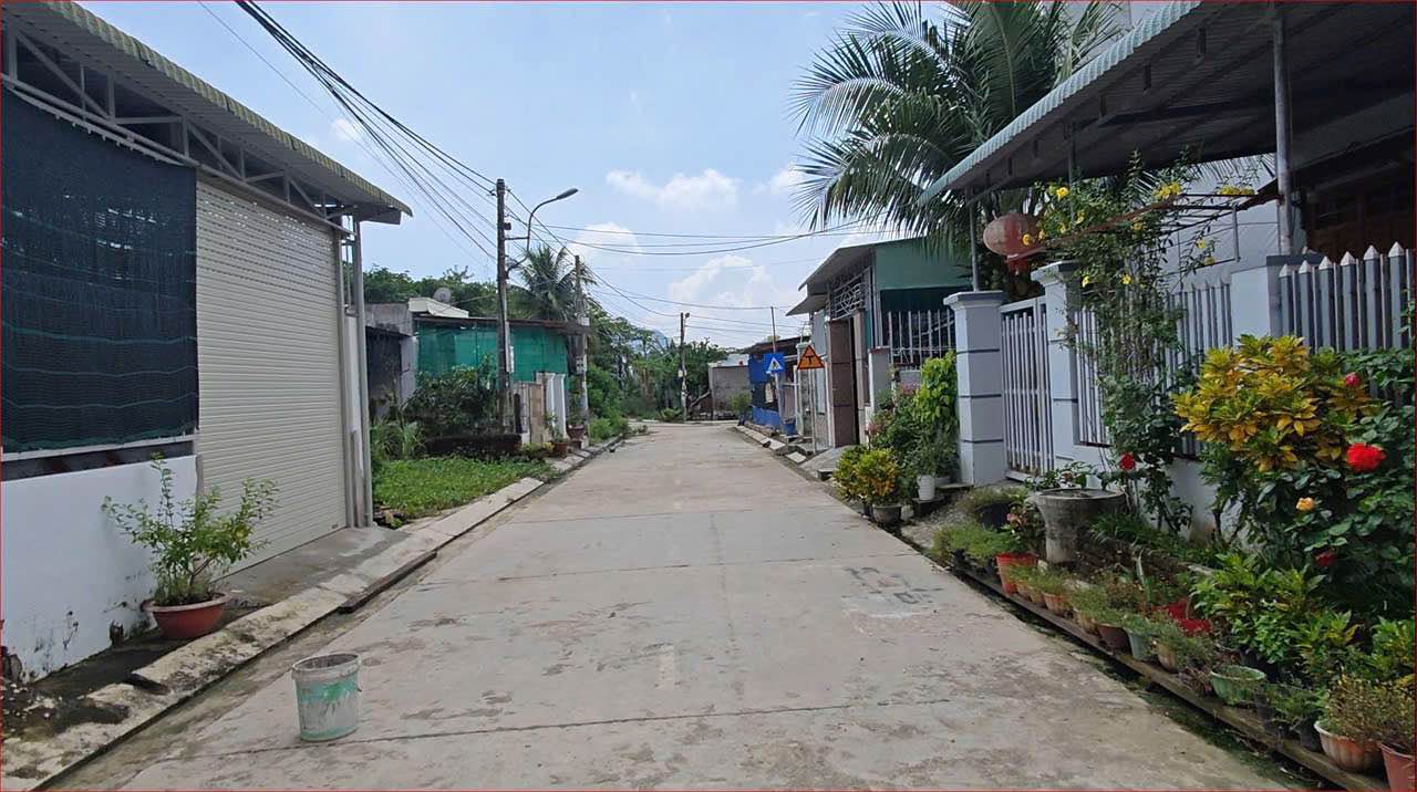 Đất thổ cư Thôn Đắc Lộc Vĩnh Phương 200m² giá 2.8 tỷ - Khu vực dân cư hiện hữu