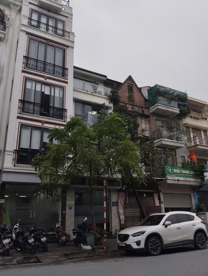 Nhà mặt phố KĐT Tổng Cục 5 Tân Triều 70m² giá 20 tỷ - Đầu tư sinh lời tuyệt vời!