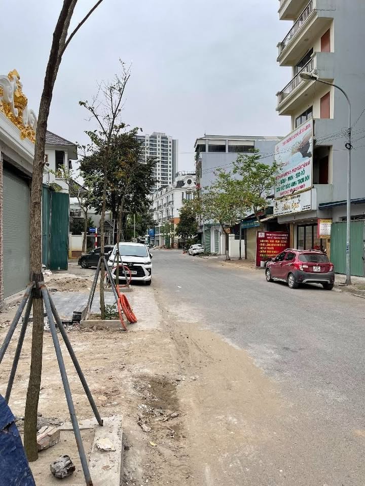 Nhà nguyên căn 110m² tại Trâu Quỳ, Gia Lâm - Kinh doanh văn phòng, full nội thất đẹp!