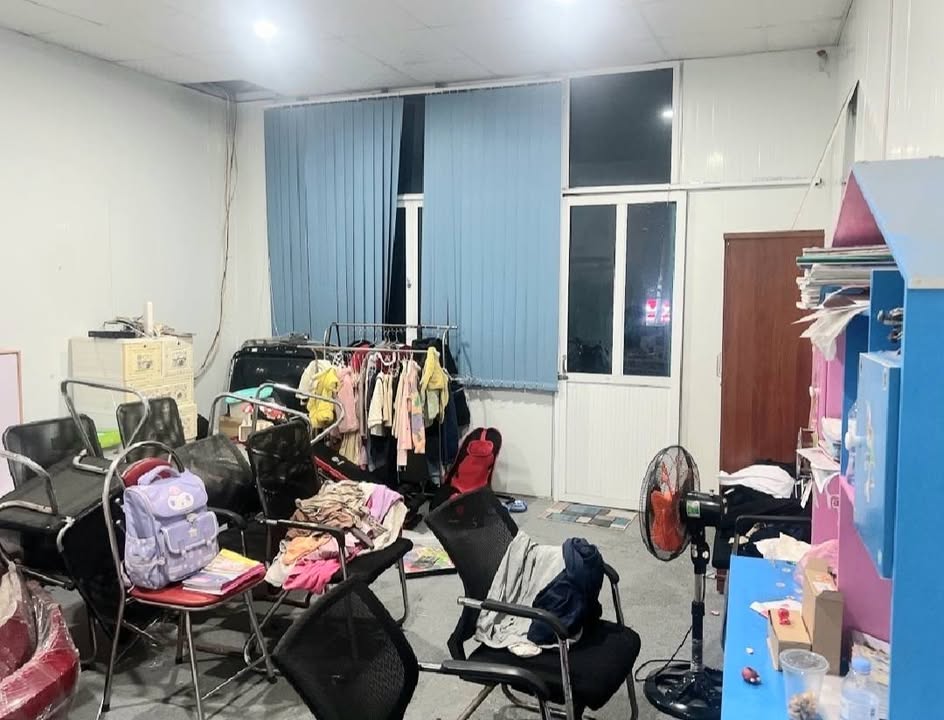 Mặt phố Xốm, quận Hà Đông 134m² giá 16 tỷ - Kinh doanh sầm uất ngay cạnh trường học!