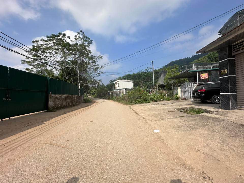 Đất nền mặt đường nhựa Nông Tiến Tuyên Quang 144m² giá 1.2 tỷ - Cơ hội đầu tư lý tưởng!