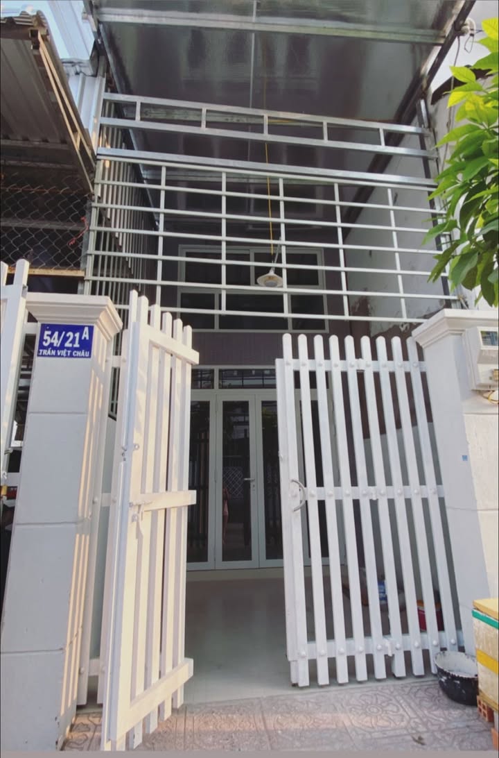 Nhà cho thuê dài hạn hẻm 54 Trần Việt Châu, 36m² giá chỉ 5 triệu