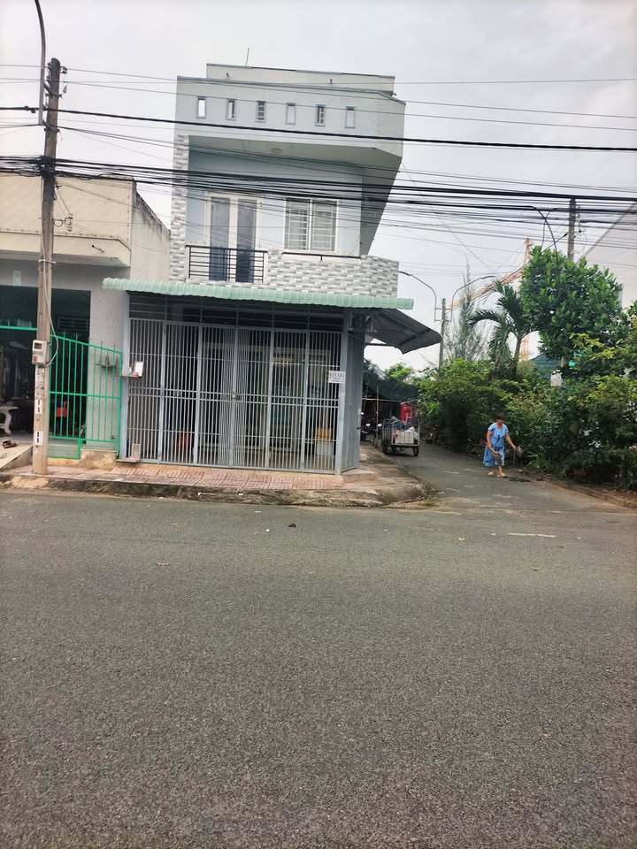 Nhà 2 tầng xã Trung An, 80m² giá 2.9 tỷ - Mặt tiền hướng Nam