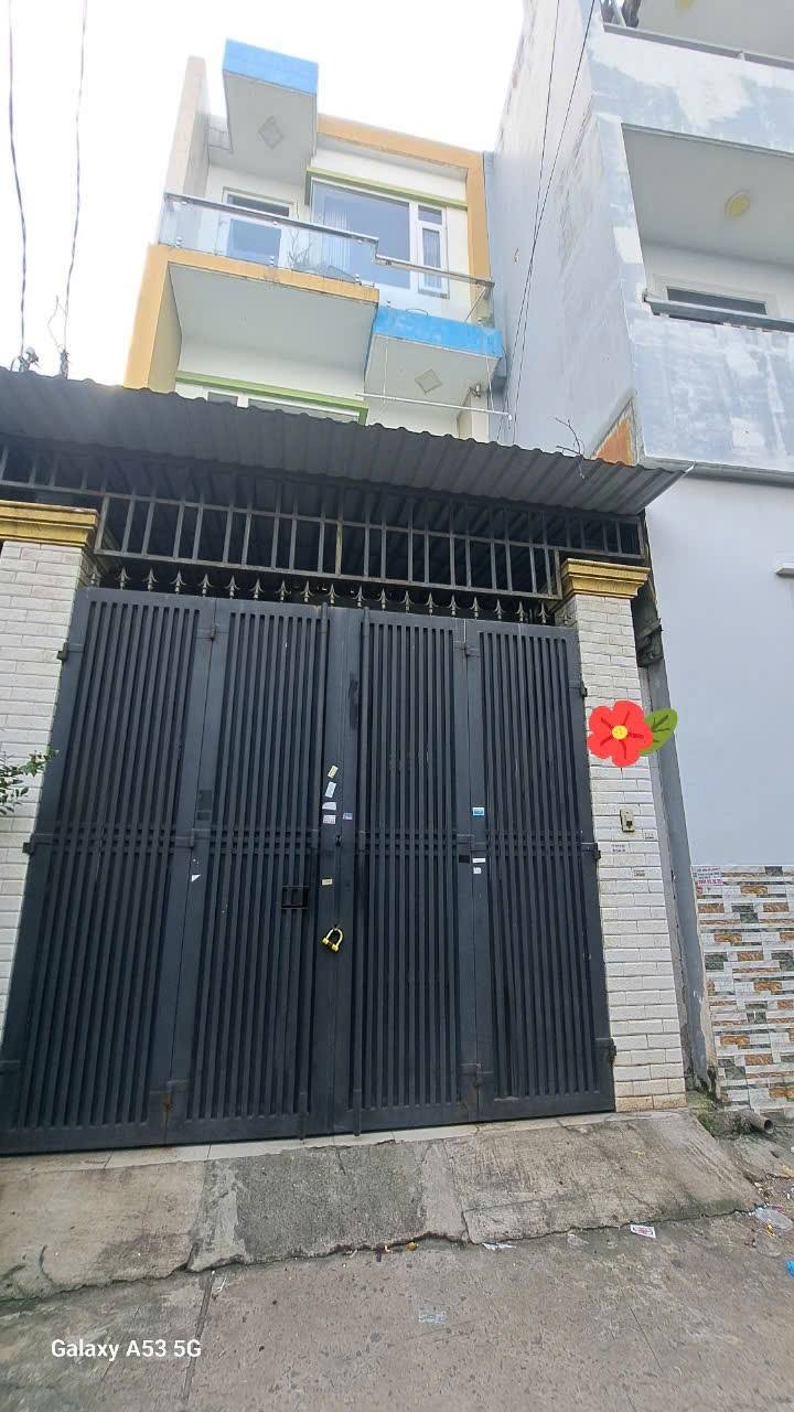 Nhà cho thuê 64m² tại Bình Hưng Hòa B - 4 phòng ngủ, 7.5 triệu/tháng - Ô tô đậu trong nhà!