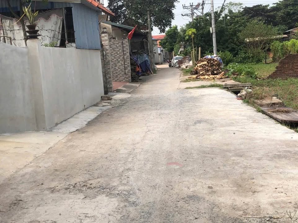 Đất nền Thụy Hương 105m² giá thỏa thuận - Vị trí đẹp, giao thông thuận lợi!