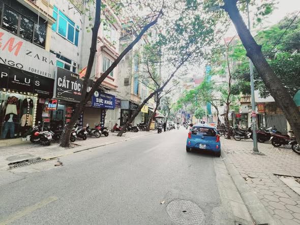 Nhà mặt phố Vương Thừa Vũ, Thanh Xuân 52m² giá 23 tỷ - Kinh doanh đắc địa!
