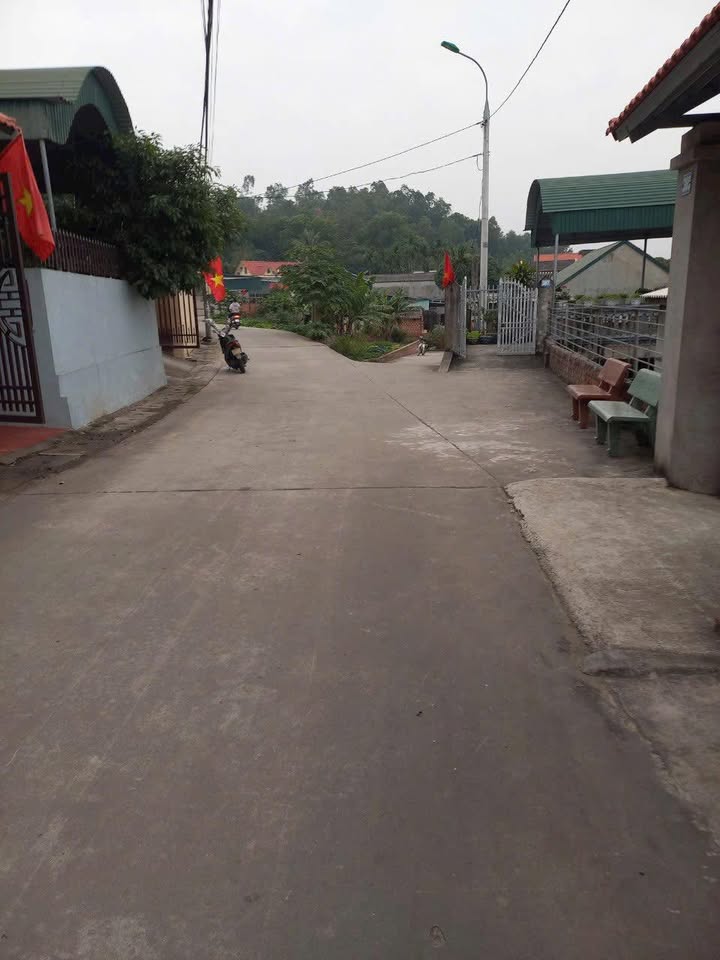 Đất nền Hồng Phong, Đông Triều 109.5m² giá chỉ 9xx triệu - Đường ô tô thông thoáng!