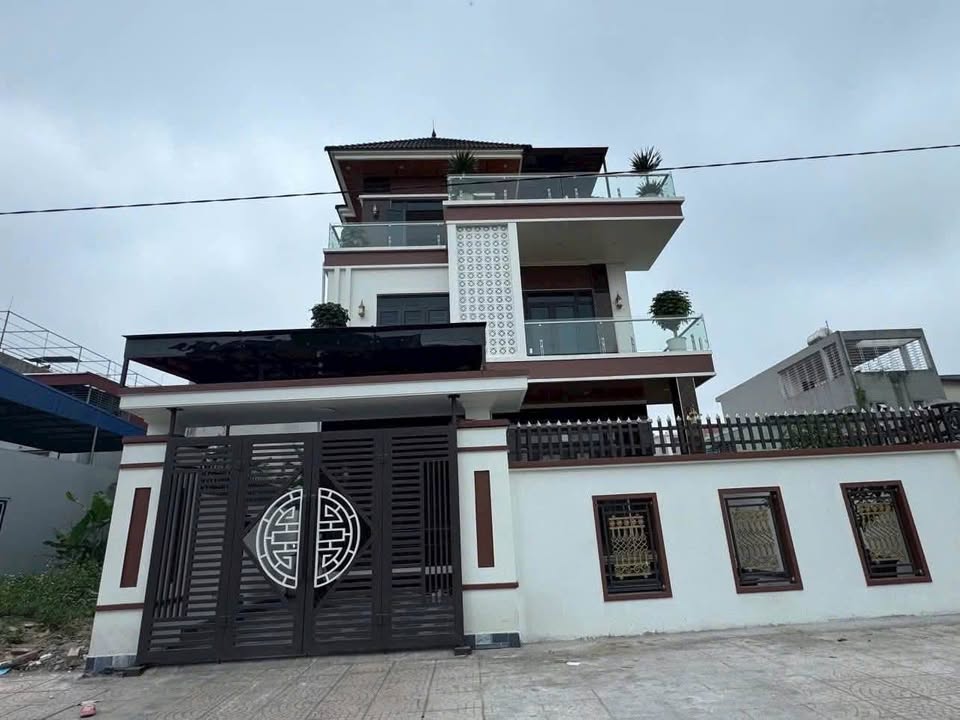 Biệt thự 3 tầng 195m² tại Nam Sơn, Hải Phòng - Thiết kế hiện đại, vị trí đắc địa!