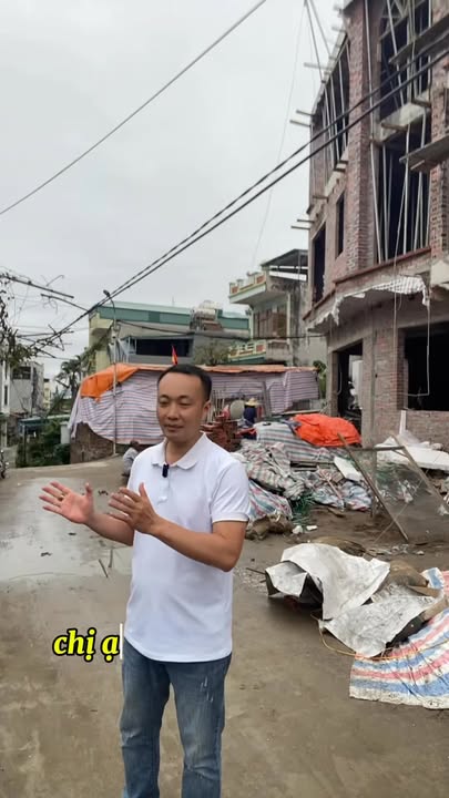 Nhà 3 tầng tại phường Cao Xanh, Hạ Long, 55m² giá 3.25 tỷ - Ô tô đỗ cửa