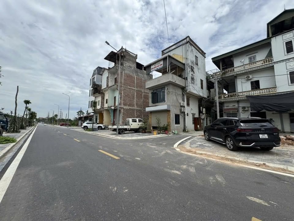 Nhà 3 tầng Tiên Dương 48.5m² giá 5 tỷ - Chính chủ bán gấp!